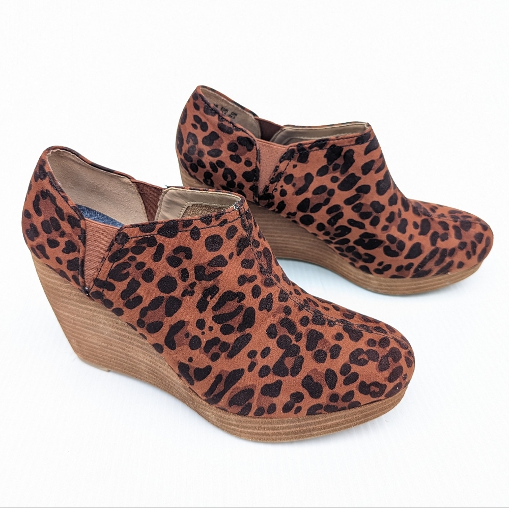 DR SCHOLL'S Harlow brown leopard wedge ankle booties - Picture 9 of 12